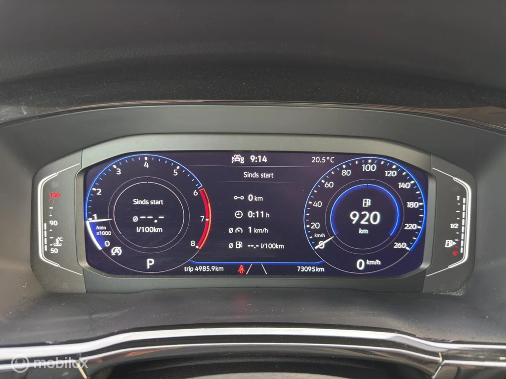 Volkswagen Touran – foto 13