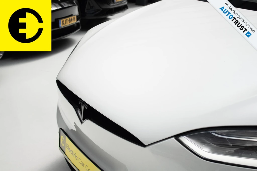 Tesla Model X – foto 10