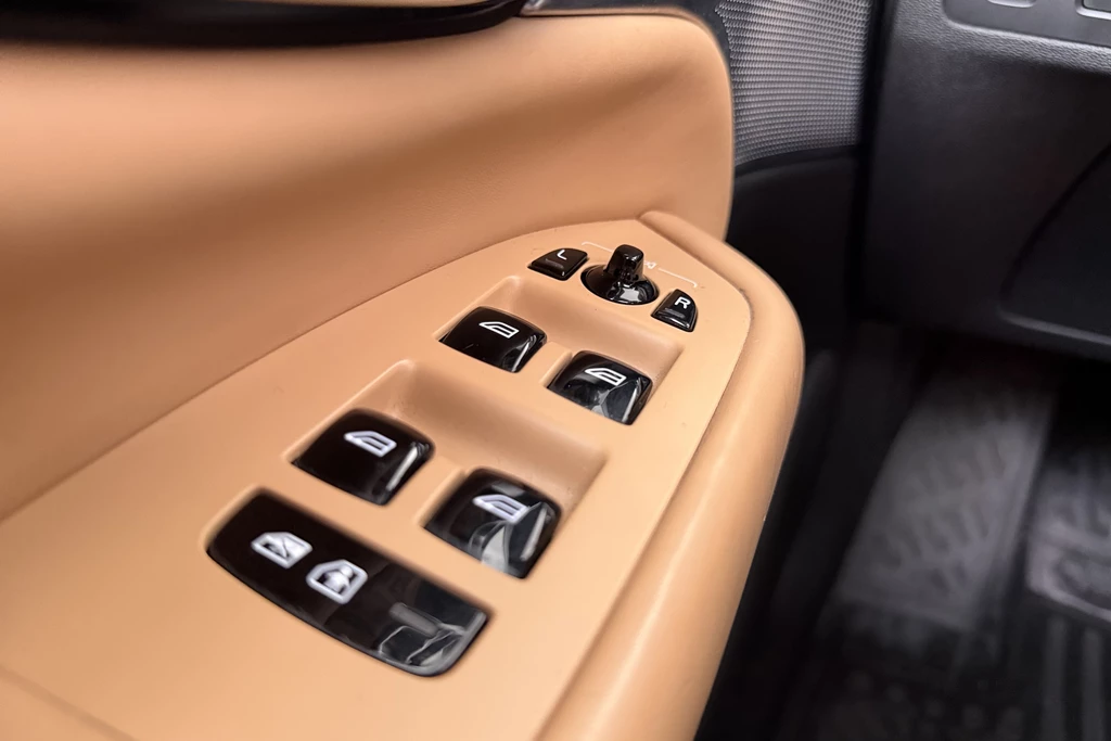 Volvo XC90 – foto 26