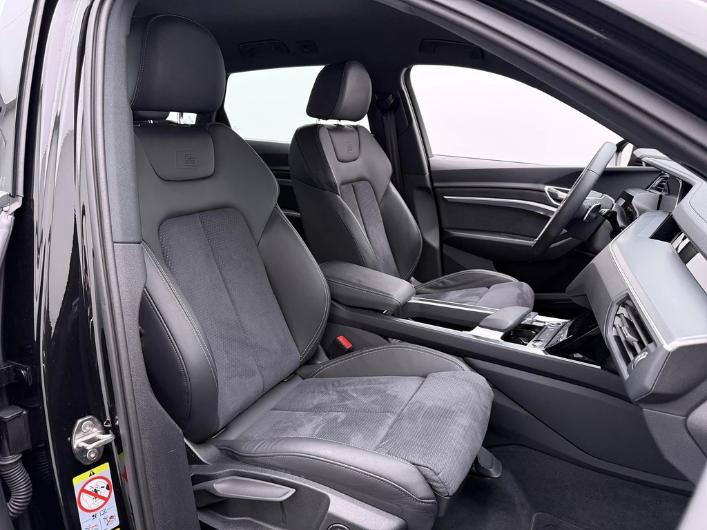 Audi Q8 e-tron – foto 38