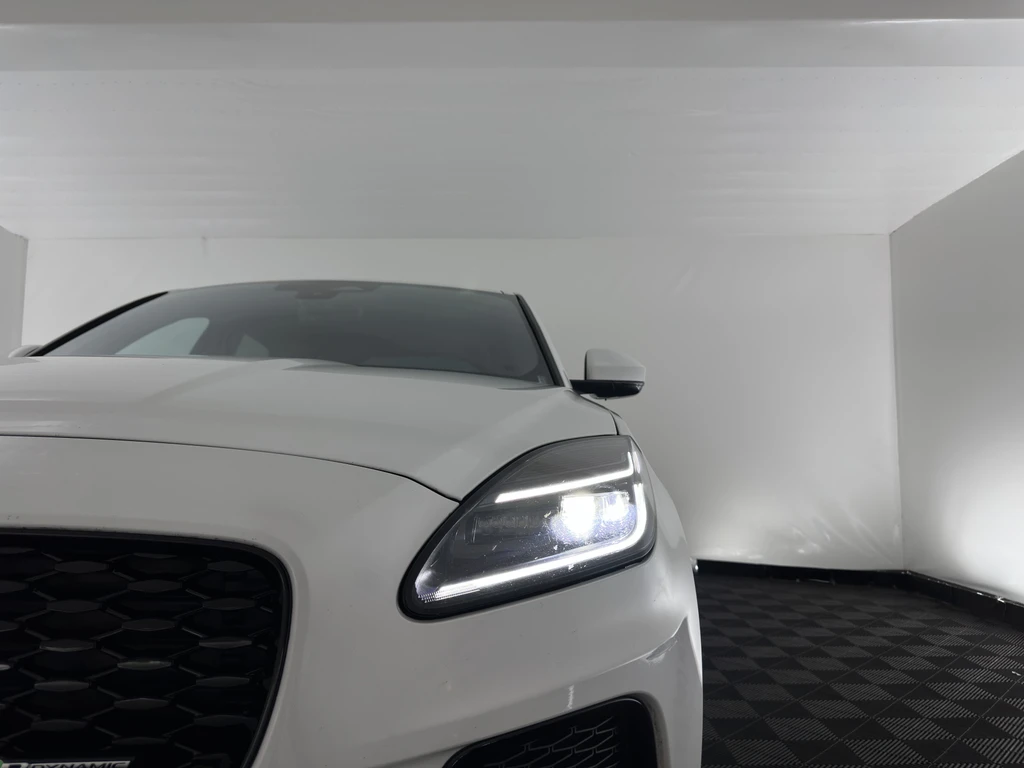 Jaguar E-PACE – foto 27