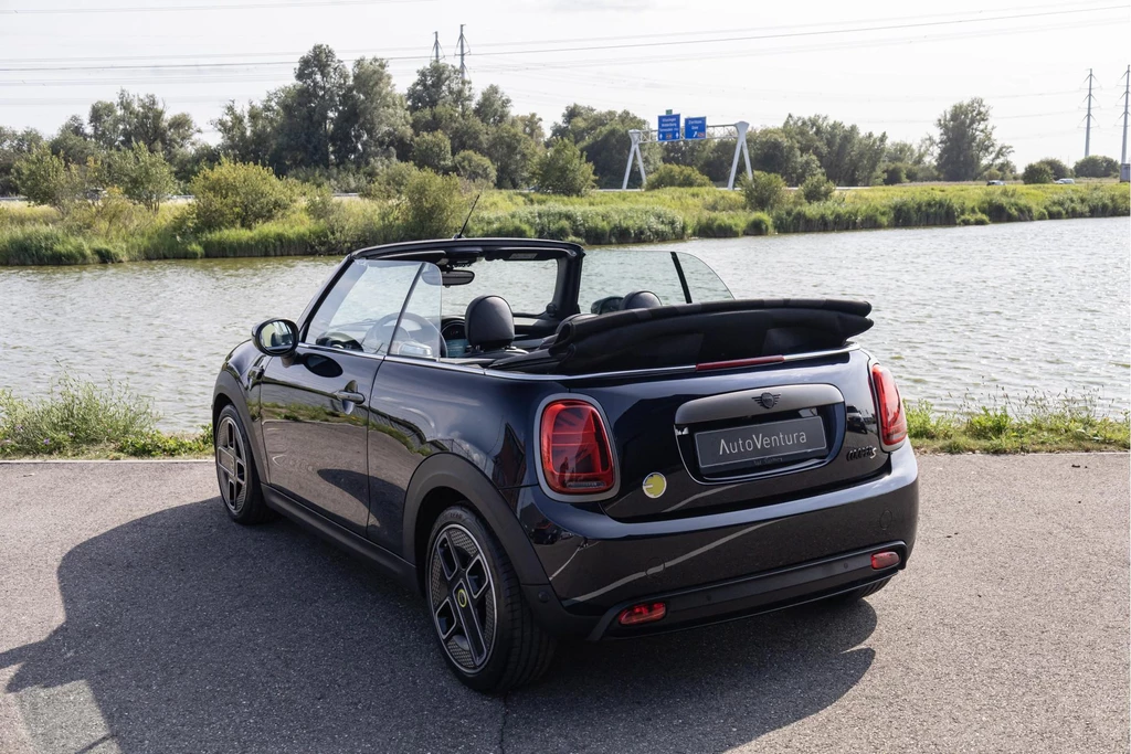 MINI Cabrio – foto 7