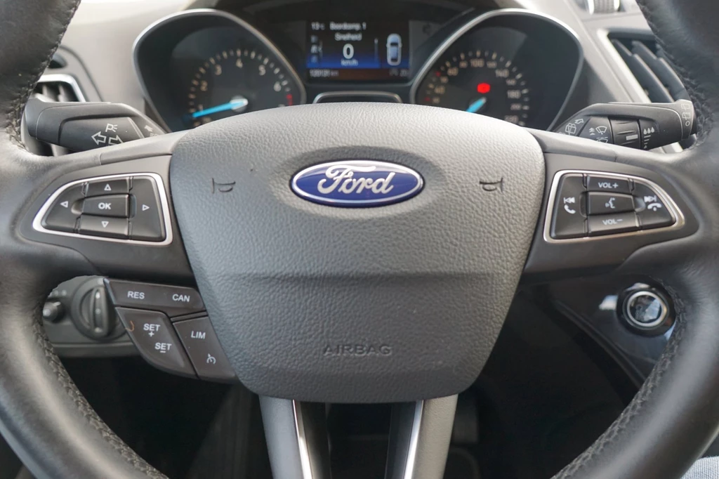 Ford Kuga – foto 25