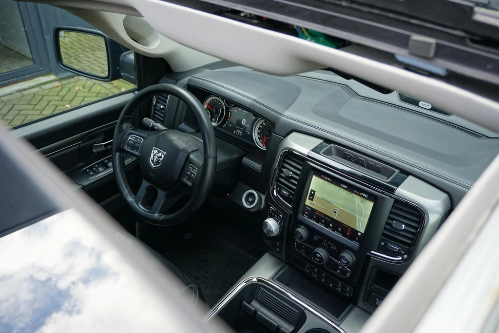 Dodge Ram 1500 – foto 11