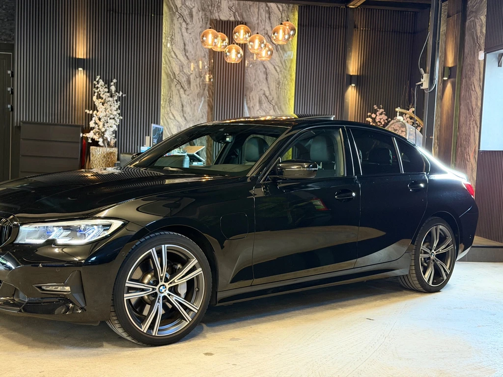 BMW 3 Serie – foto 2