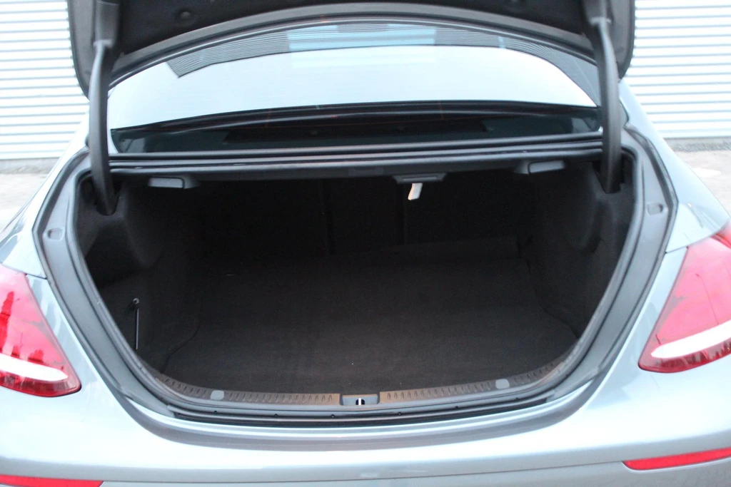 Mercedes-Benz E-Klasse – foto 30