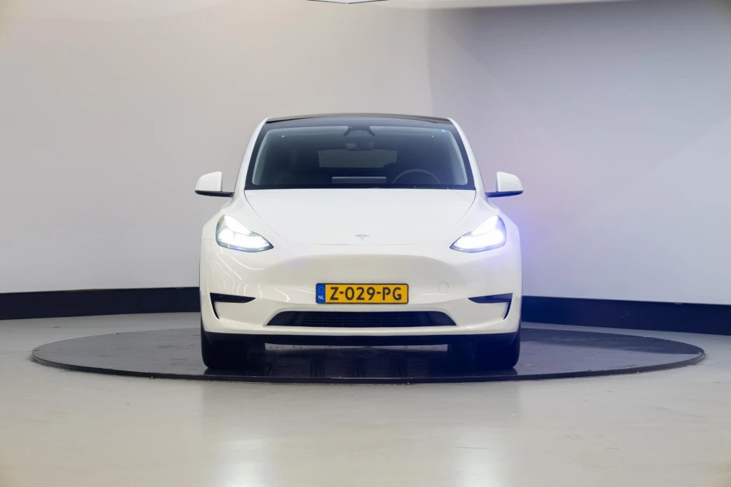 Tesla Model Y – foto 9