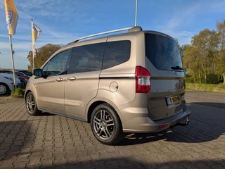 Ford Tourneo Courier – thumbnail 3