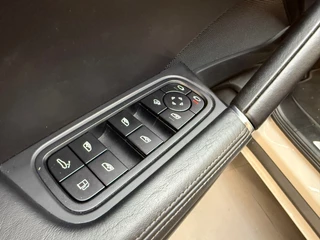 Porsche Cayenne – thumbnail 34