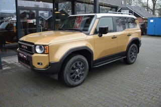 Toyota Land Cruiser – thumbnail 2