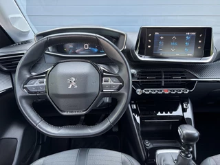 Peugeot 208 – thumbnail 8
