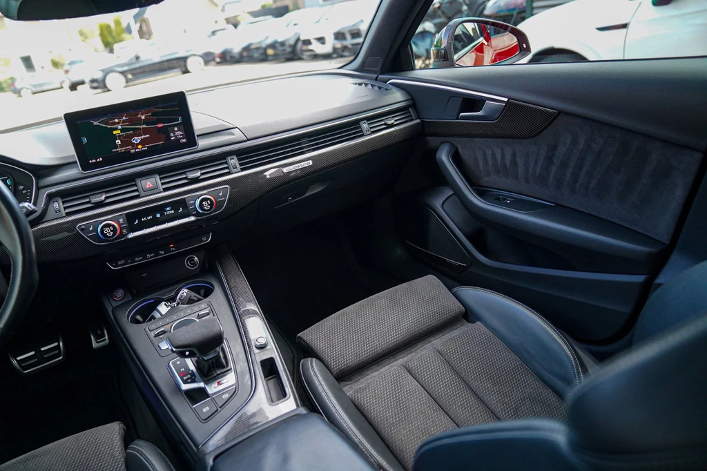 Audi S4 – foto 28
