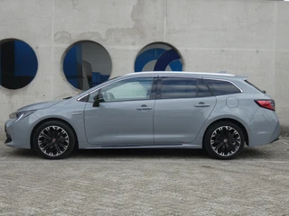 Toyota Corolla Touring Sports – thumbnail 2