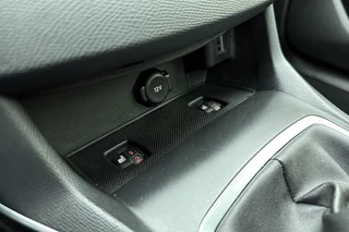 Peugeot 308 – thumbnail 32