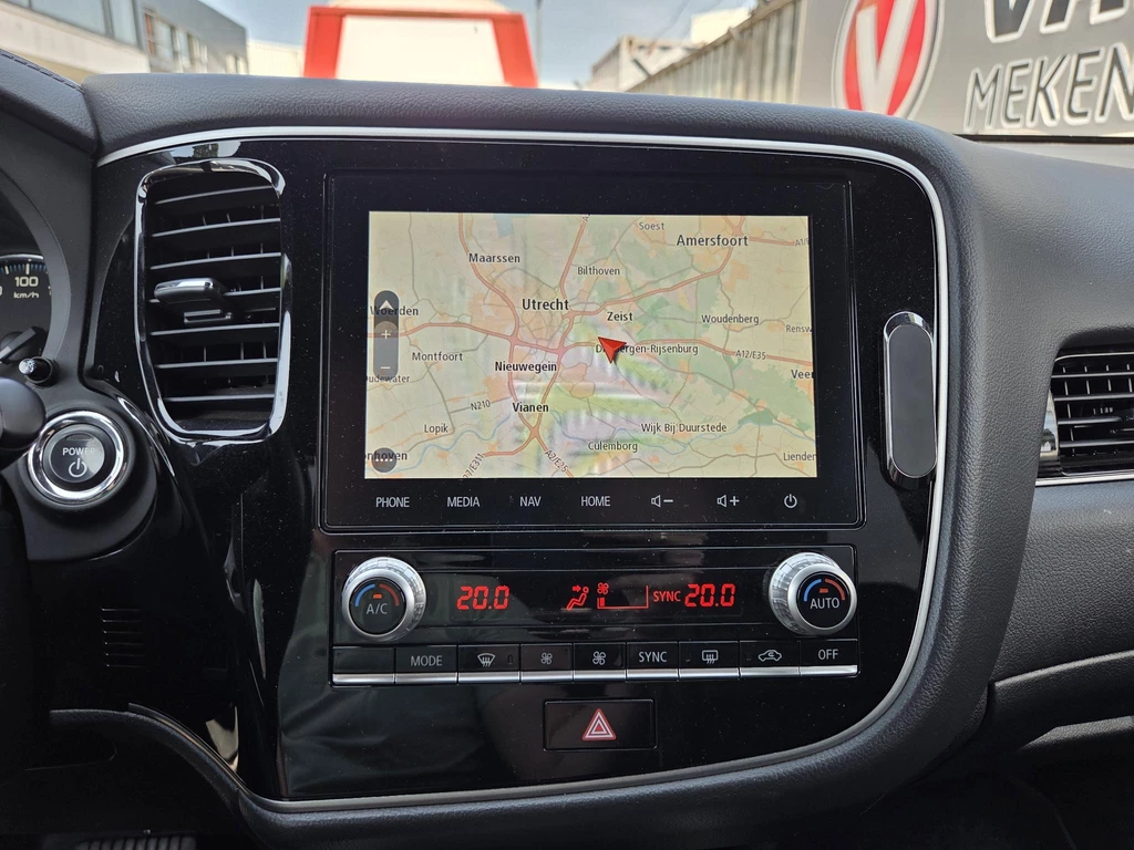 Mitsubishi Outlander – foto 18