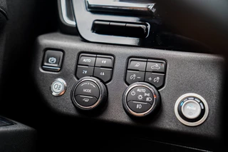 Chevrolet Silverado – thumbnail 39