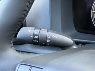 Toyota C-HR – thumbnail 16