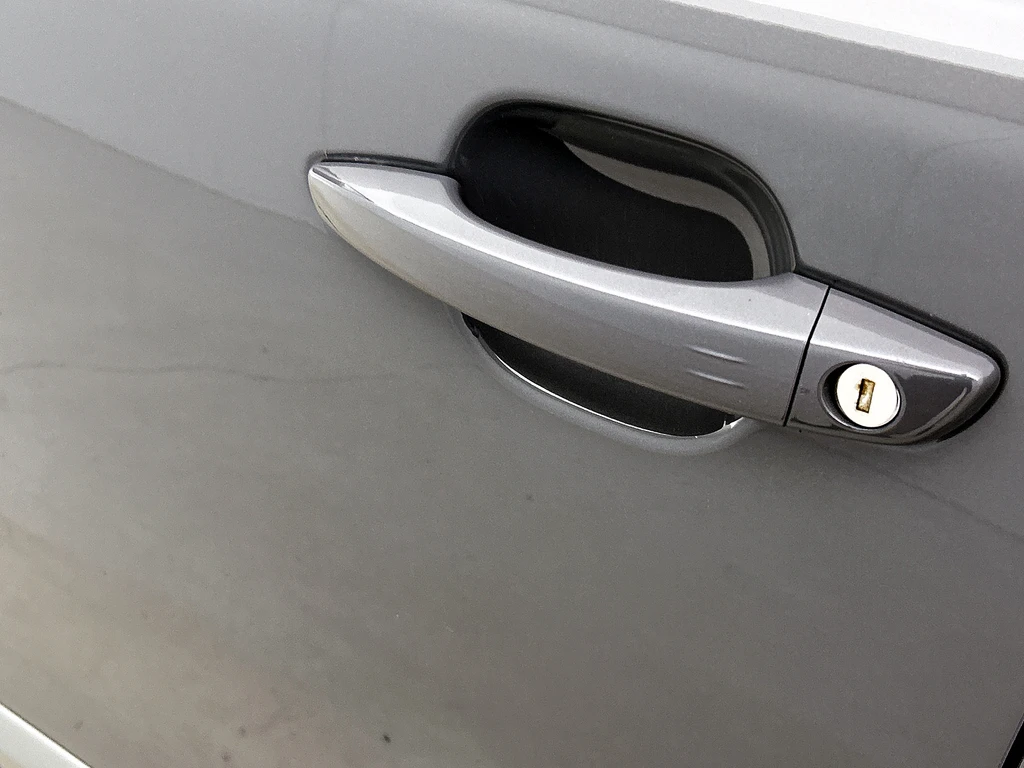 Peugeot e-2008 – foto 28