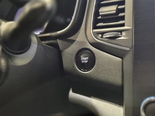 Renault Mégane Estate – thumbnail 33
