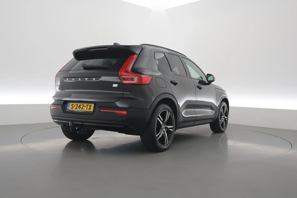 Volvo XC40 – foto 3