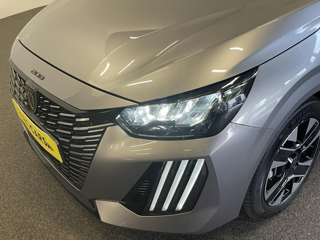 Peugeot 208 – foto 15