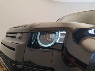 Land Rover Defender – thumbnail 10