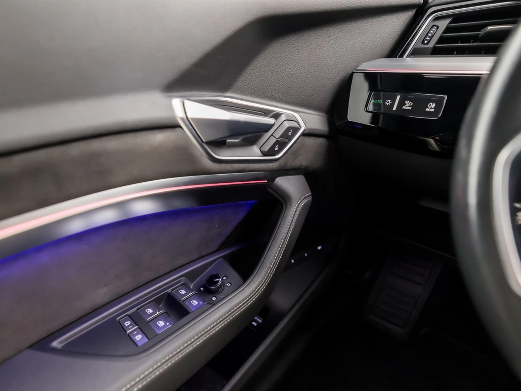 Audi e-tron – foto 25