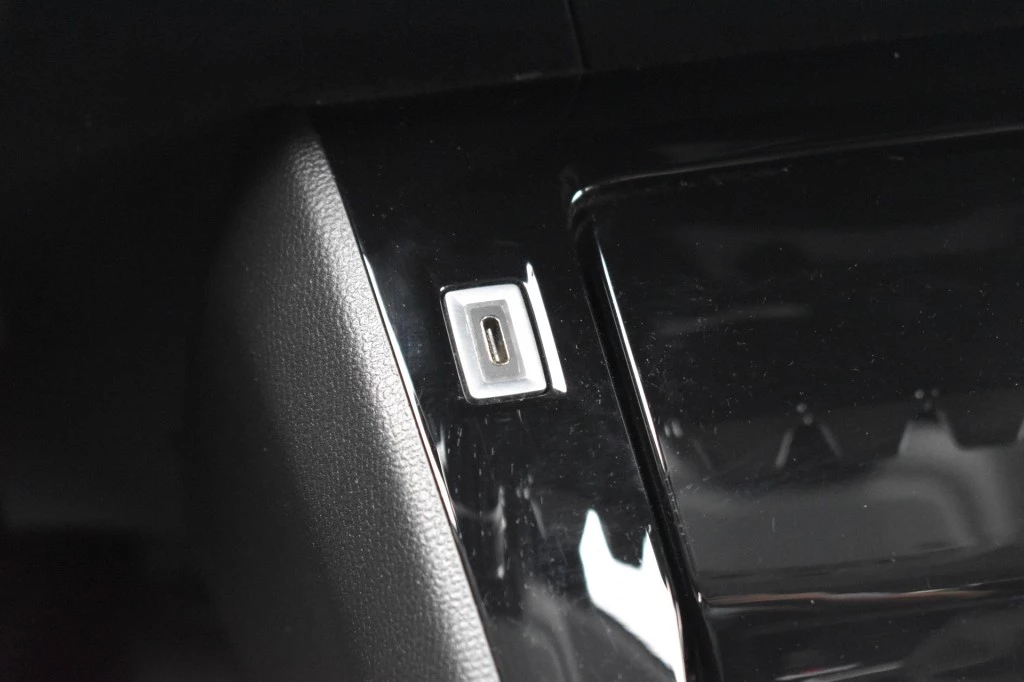 Peugeot 208 – foto 30