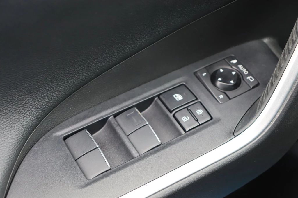 Toyota RAV4 – foto 23