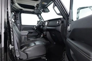 Jeep Wrangler – thumbnail 13