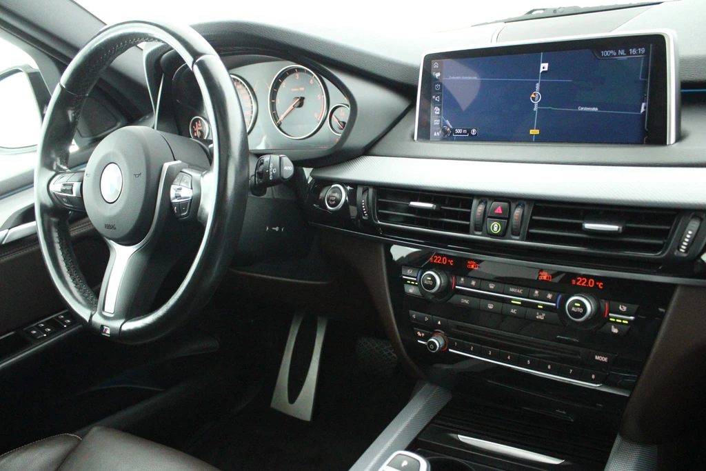 BMW X5 – foto 8