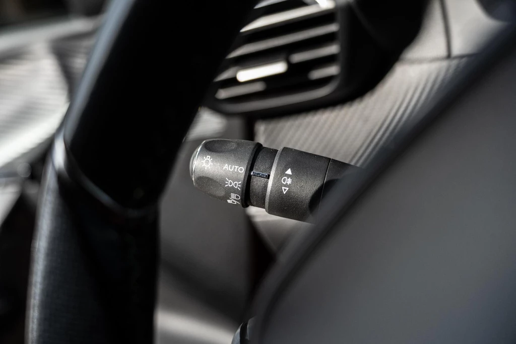 Peugeot 208 – foto 34