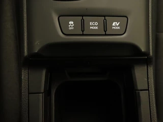 Lexus LBX – thumbnail 37