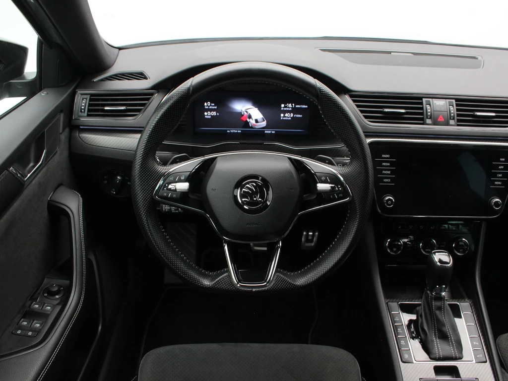 Škoda Superb – foto 37
