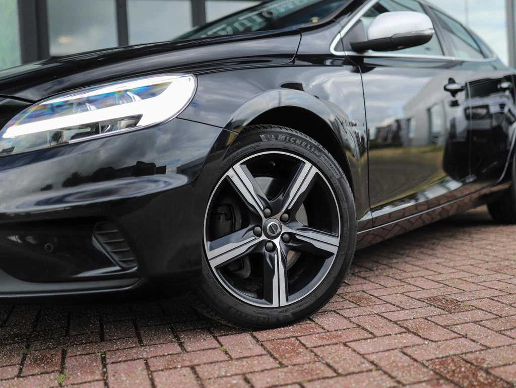 Volvo V40 – foto 12