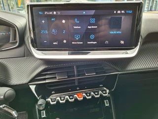 Peugeot 2008 – thumbnail 11