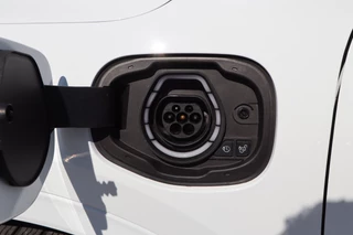 Ford Kuga – thumbnail 16