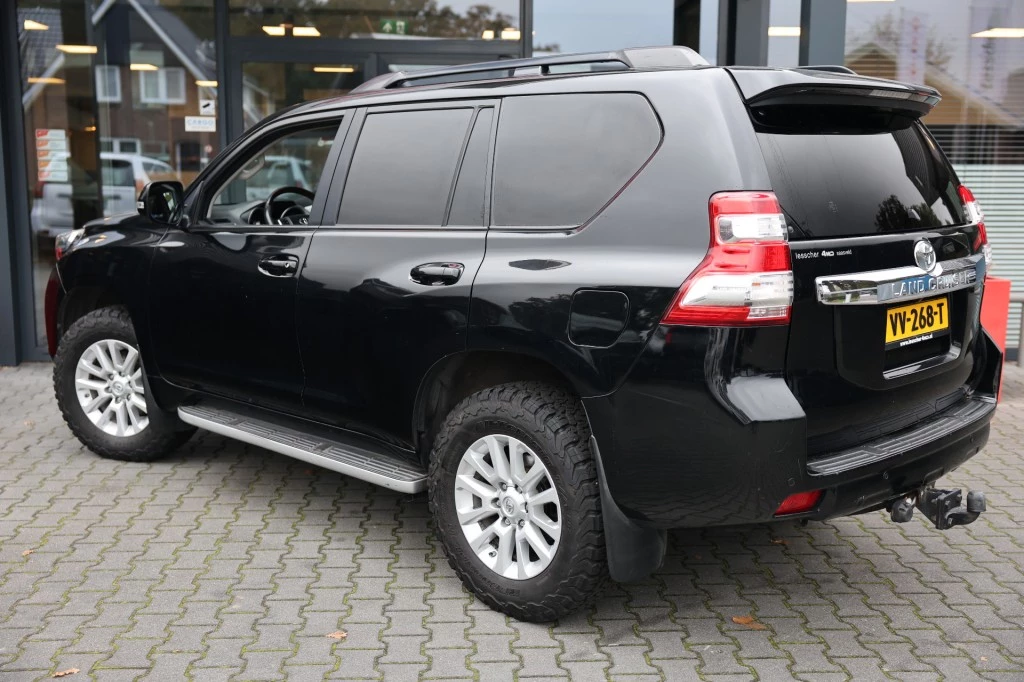 Toyota Land Cruiser – foto 3