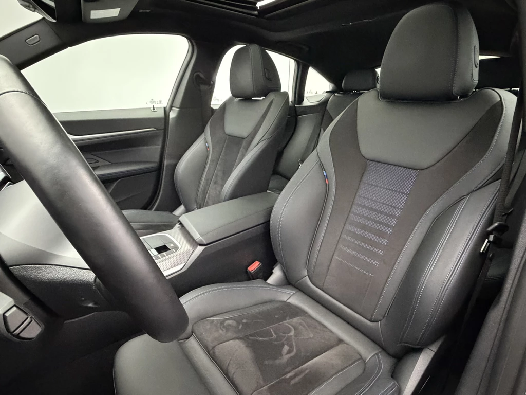 BMW i4 – foto 24