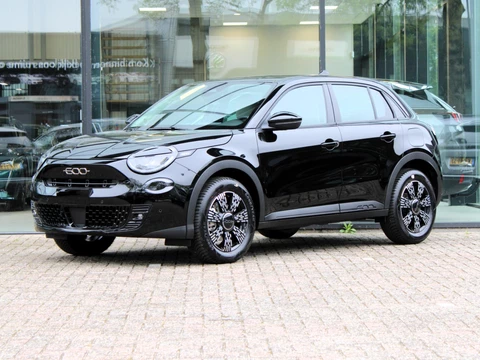 Fiat 600 1.2 Hybrid Icon VOORRAAD KORTING