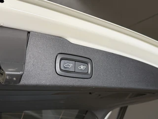 Volvo V60 – thumbnail 12