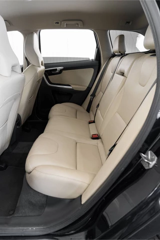 Volvo XC60 – thumbnail 14