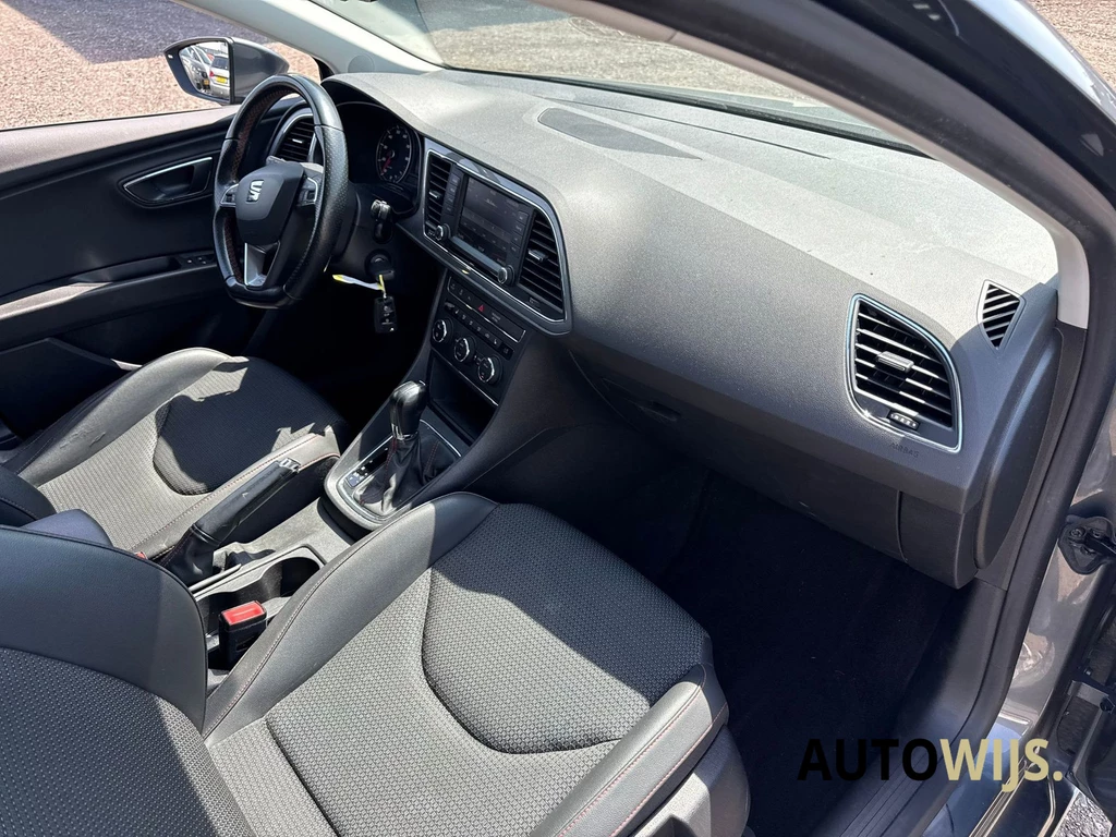 SEAT Leon – foto 17