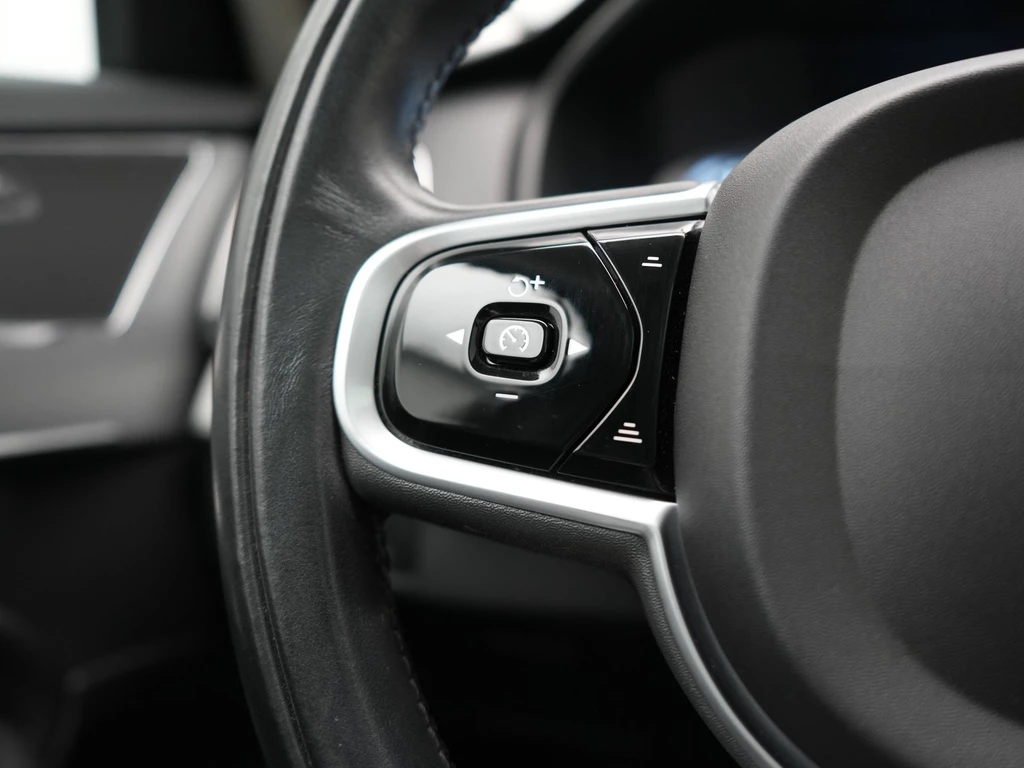 Volvo XC90 – foto 35