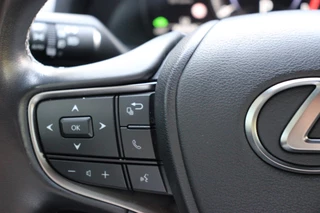 Lexus UX – thumbnail 20