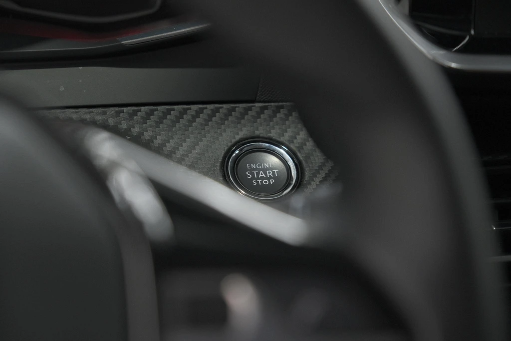 Peugeot 208 – foto 32