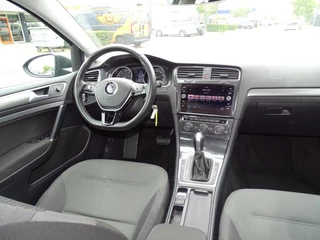 Volkswagen Golf – thumbnail 7