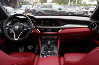 Alfa Romeo Stelvio – thumbnail 9