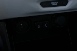 Suzuki Swift – thumbnail 25