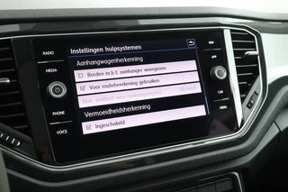 Volkswagen T-Roc – thumbnail 29